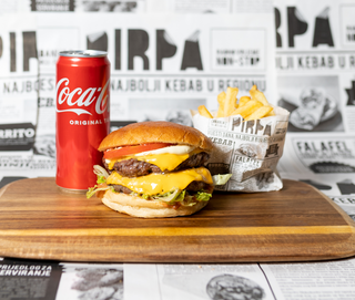 Balkan burger, pomfrit, piće