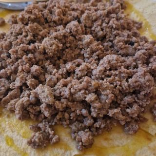 Purpuzza con contorno di patate fritte