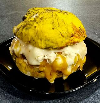 Hamburguesa 4 quesos