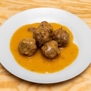 Albóndigas de Ternera en Salsa