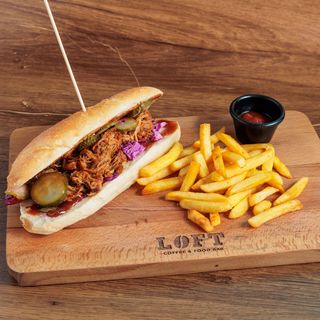 Pulled pork sendvič