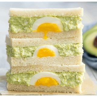 Avocado Egg Sandwich