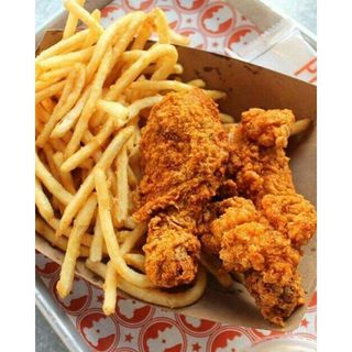 3 Pcs With Fries, Salad And 350Ml Soda