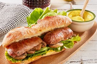 Panino con salsiccia di Norcia completo
