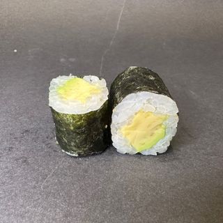 103 . MAKI AGUACATE (8 Uds.)