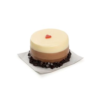 Tarta De Tres Chocolates