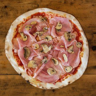 Prosciutto e funghi