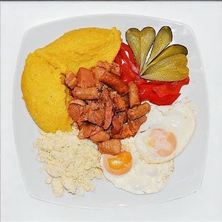 Tochitură bucovineană