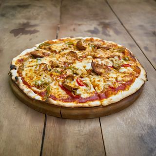 12 Pizza tonno, cipolla e olive