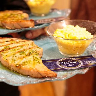 Atún Rojo Toro Braseado Y Risotto 