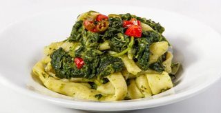 Mugnaia, aglio, olio, peperoncino e cime di rapa