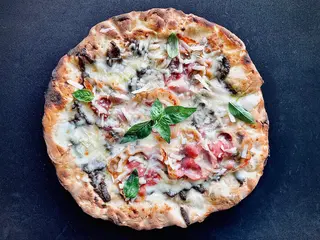 Pizza Toscana
