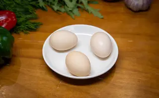 Яйцо вареное