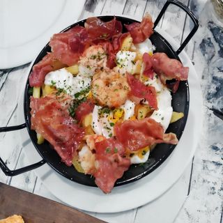 Sartén De Huevos Rotos