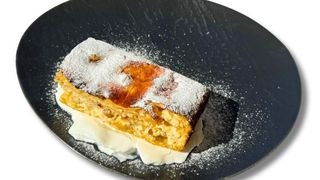 Plăcintă cu brânză