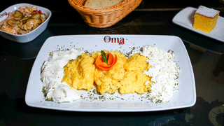 Meniu mamaliga branza vaci smantana/muratura/desert