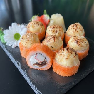Zapiekany roll Surimi (8 sztuk)