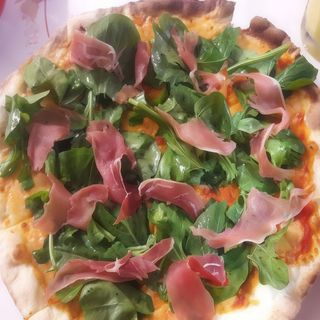 Pizza Jamón Serrano (Mediana)