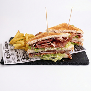 Sándwich B.L.T.