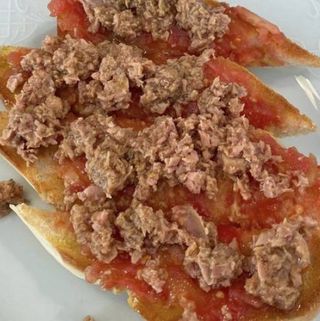 Tostada De Atún (1 Ud.)