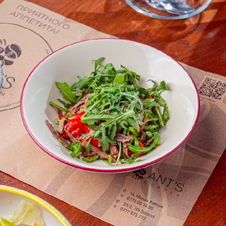 Салат "Жареная говядина с рукколой" (170 гр.)