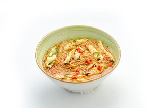 ცხარე ქოქოსის სუპი ქათმით