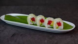 129. California De Atún con lechuca (4 Uds.)