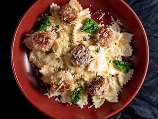 Фарфале з мітболами (300г)