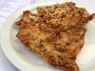 Plato De Tortillitas De Camarones (1 Ud.)