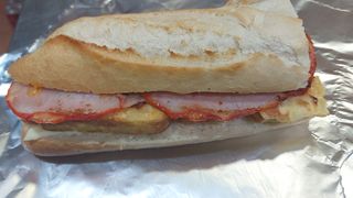 Bocadillo Completo