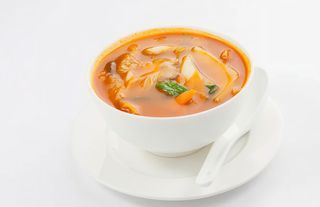 206. Zuppa tom yam con verdure