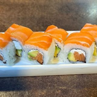 75. Roll Uramaki Salmón (8 Pzs.)