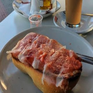 Media Tostada Clásica