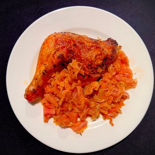 Пиле със зеле (350г)