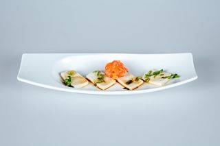 37. Tartare di salmone con tofu