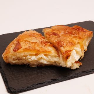 Burek sir