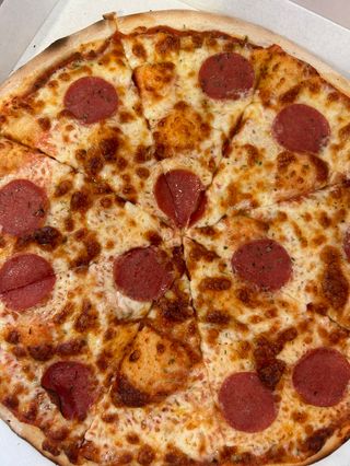 Pizza Pepperoni (Familiar)