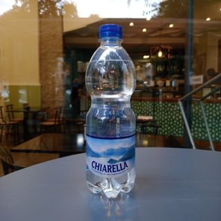 Acqua frizzante Chiarella