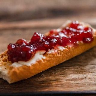 Tostada De Mermelada De Fresa 