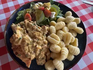 Fileciki w Sosie Kurkowym