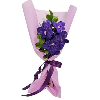 Orhidee Vanda în buchet, Mov