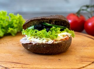 Кето сандвич със свинско (170г)