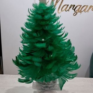 Choinka  z piórek zielona