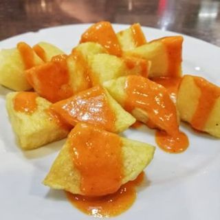 Patatas bravas 
