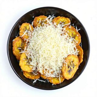 Tajadas Con Queso Rallado