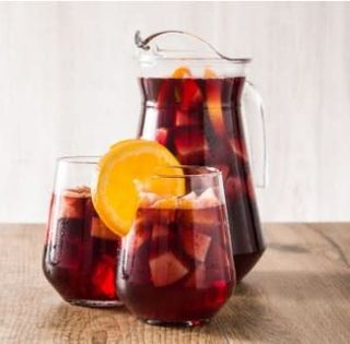 143. Sangría En Jarra (1 Lt.)