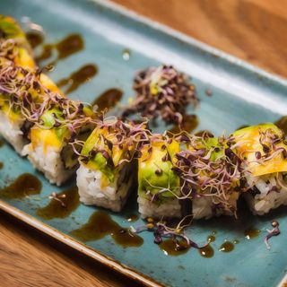 Uramaki vegetal (8 piezas)