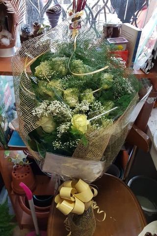 Ramo de 12 Rosas Blancas