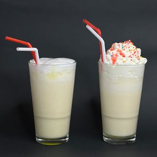 Молочний коктейль б/а 350 мл.