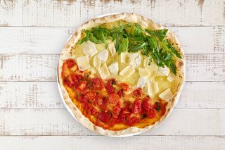 Pizza Tricolore